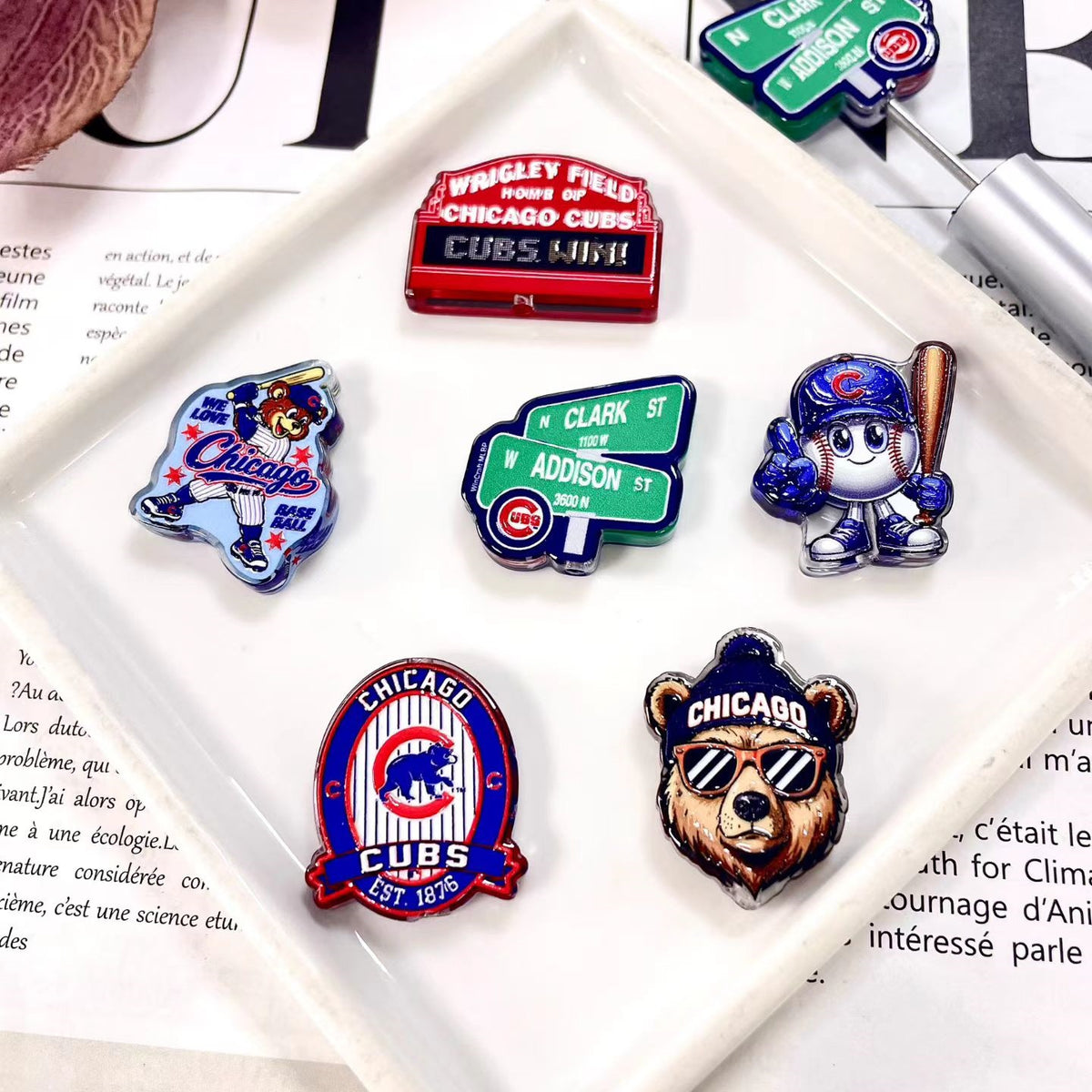 (L050) Acrylic Cartoon Football Team Through-hole Beading Supplies Beads