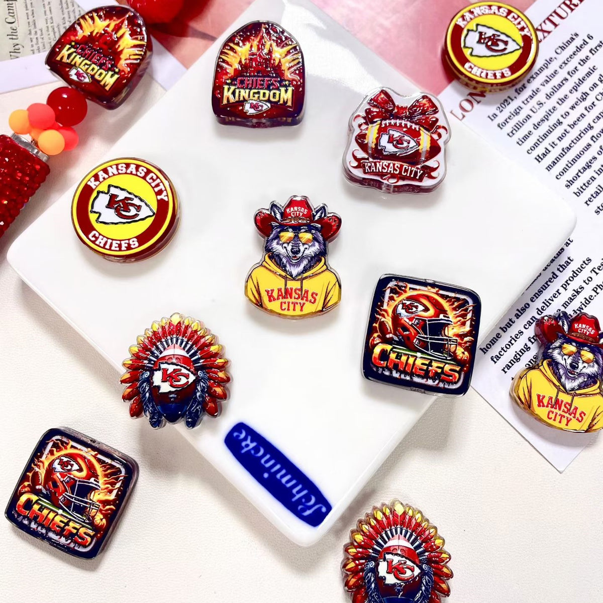 (L052) Acrylic Cartoon Football Team Through-hole Beading Supplies Beads