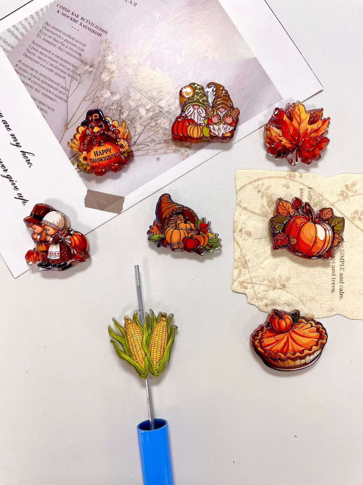 (L039) Acrylic Cartoon Through-hole Beading Supplies Beads