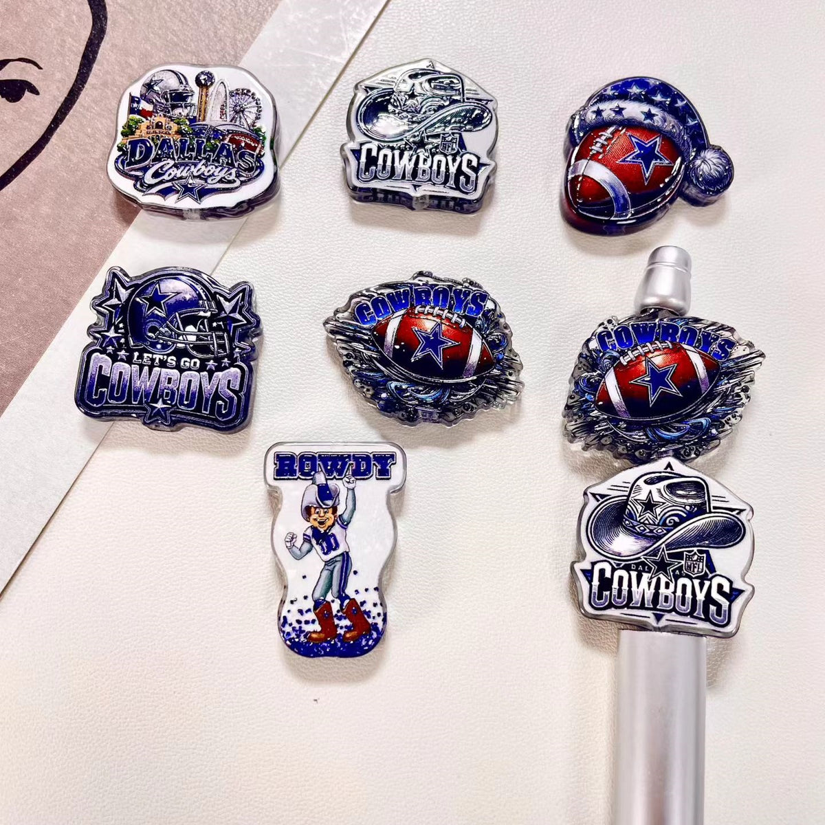 (L056) Acrylic Cartoon Football Team Through-hole Beading Supplies Beads