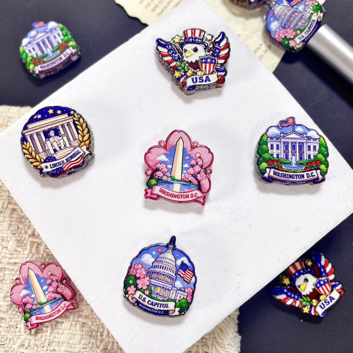 (L061) Acrylic Cartoon American Architecture Through-hole Beading Supplies Beads