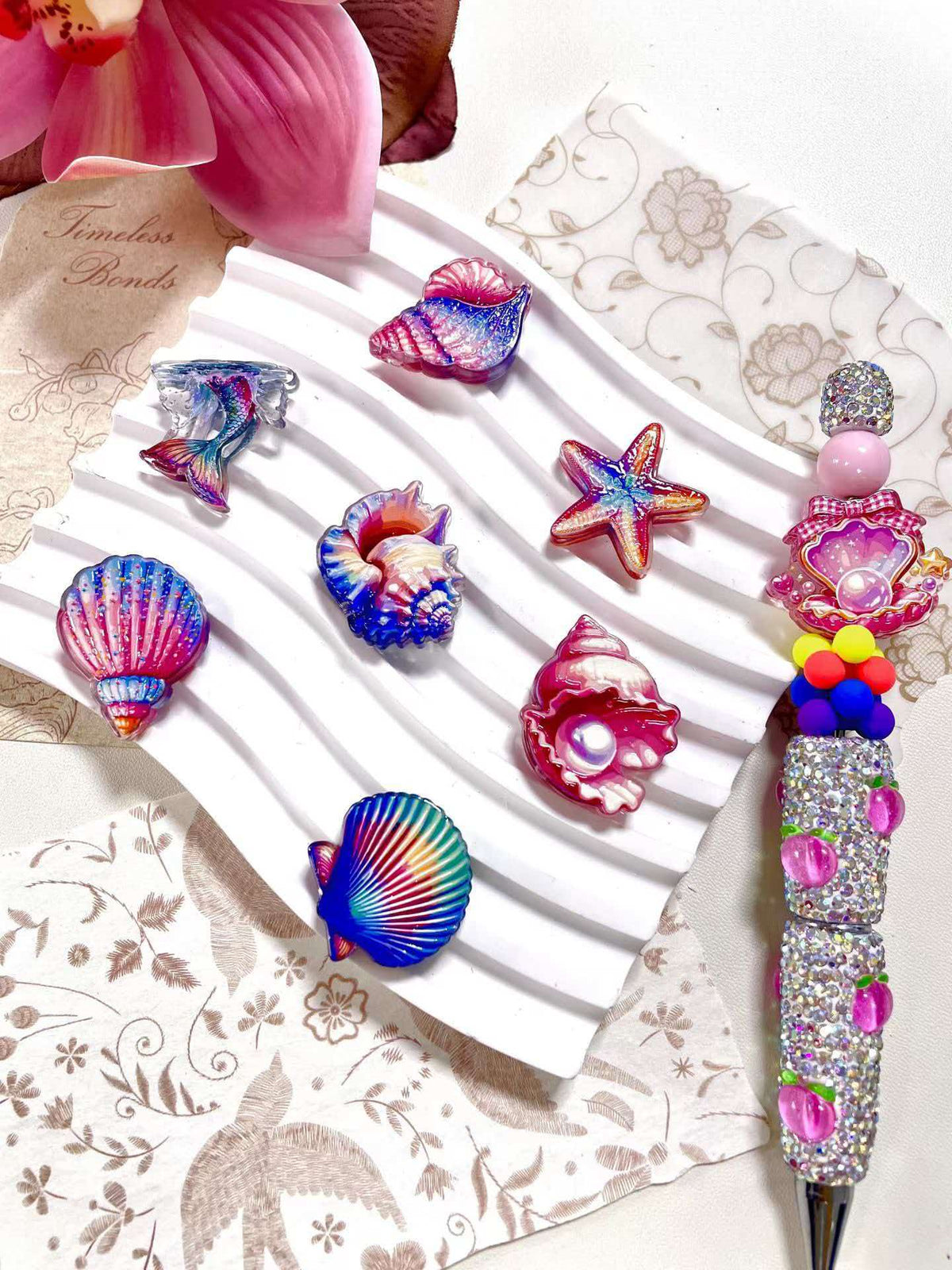 (L041) Acrylic Cartoon Through-hole Beading Supplies Beads