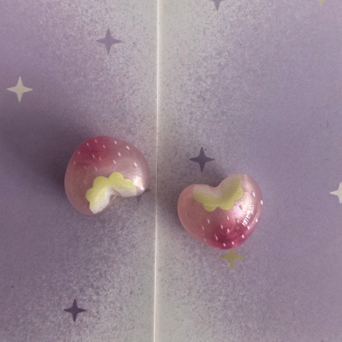 (L063) Resin Beads Strawberries Hearts Big Hole DIY Accessories