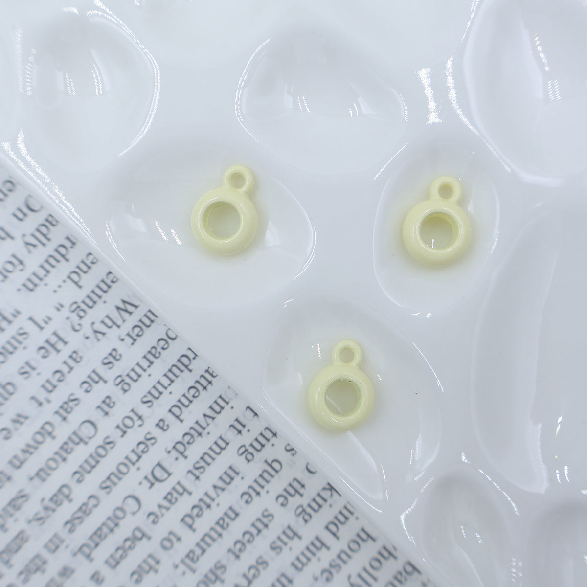 (L048) Color Pendant Accessories Large Holes Three Hole Beads